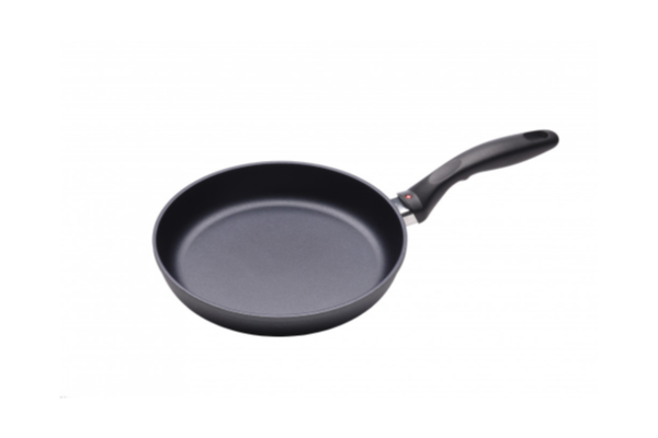 Indukční pánev Swiss Diamond® XD6424i s průměrem 24 cm bez poklice - 2 653 Kč